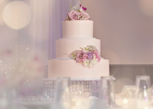 9 Popular Wedding Cake Traditions Around The World