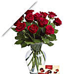 Valentine Roses With Chocolates