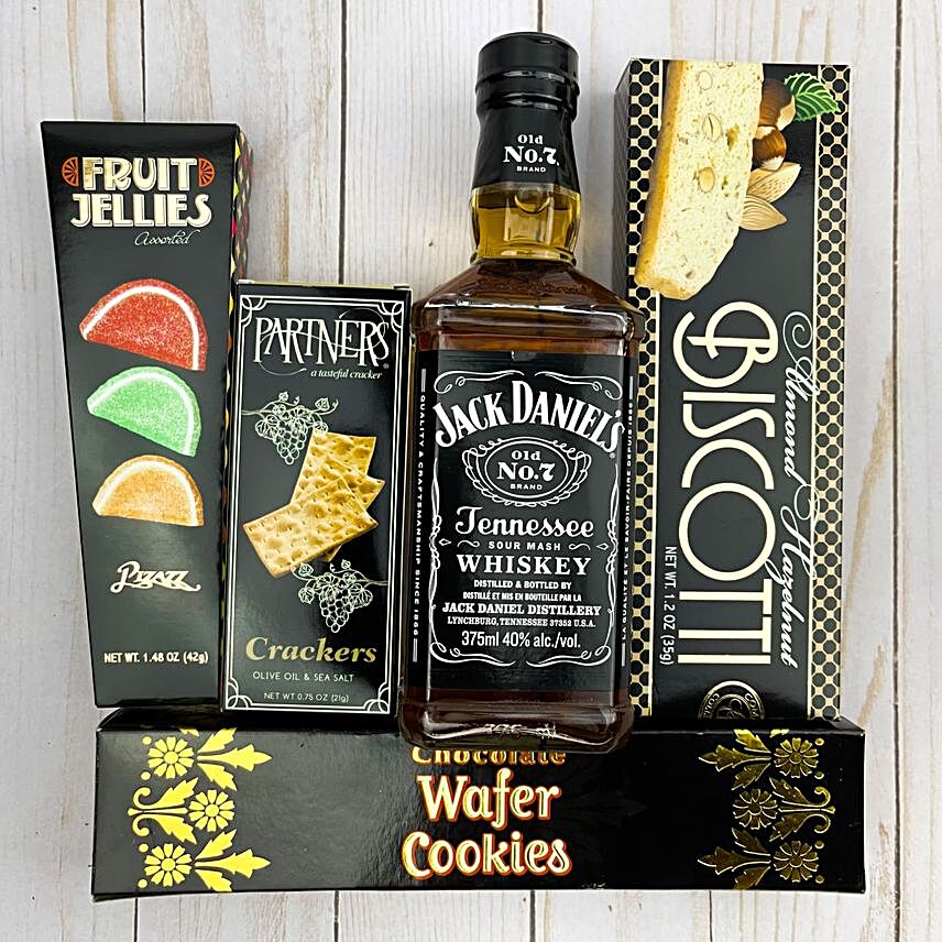 Jack Daniels Whiskey And Treats Gift Hamper