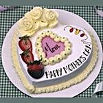 Heart Shaped Floral Fruit Cream Cake