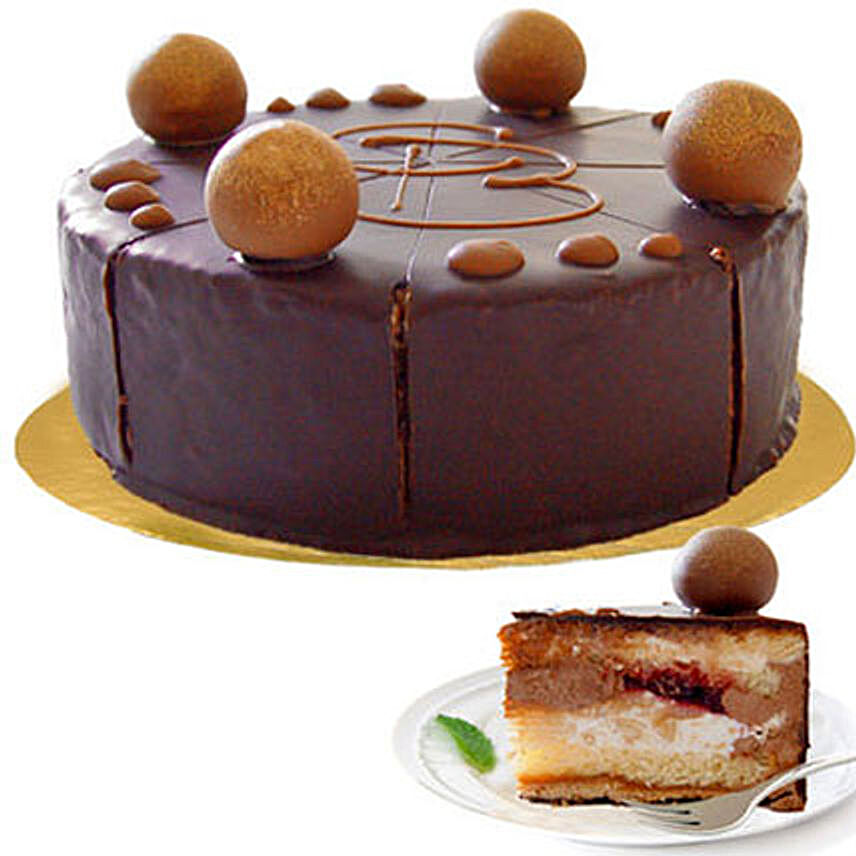 Creamy Nougat Chocolate Cake