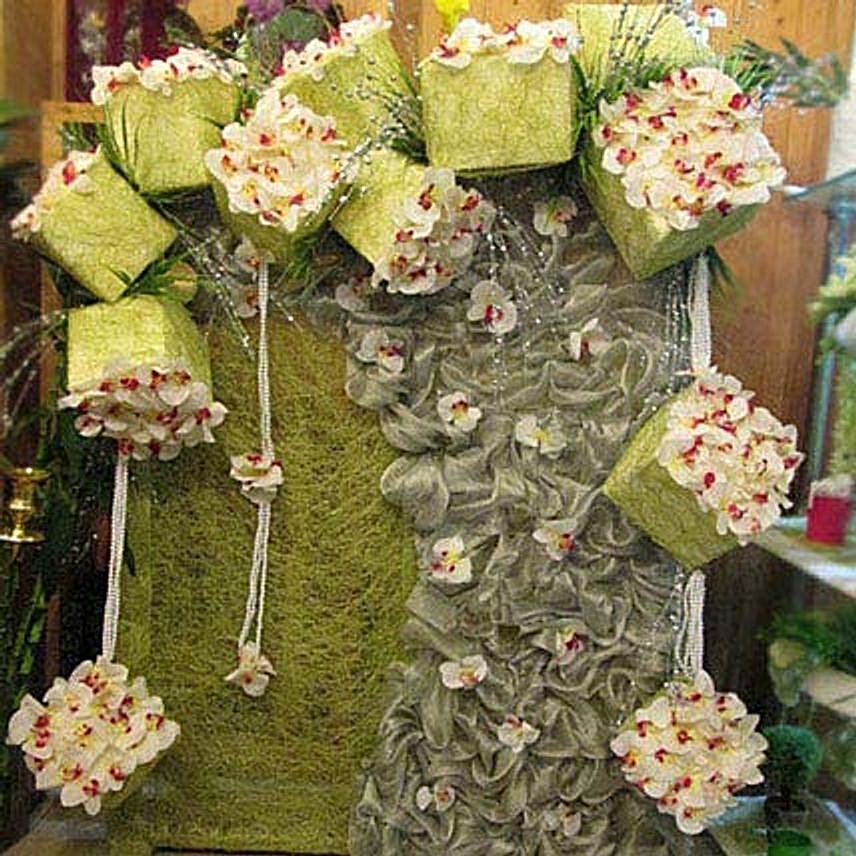 Hanging Floral Box Decoration