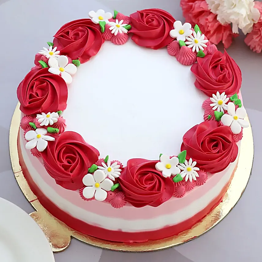 Lovely Red Roses Around Vanilla Cake Eggless 1 Kg