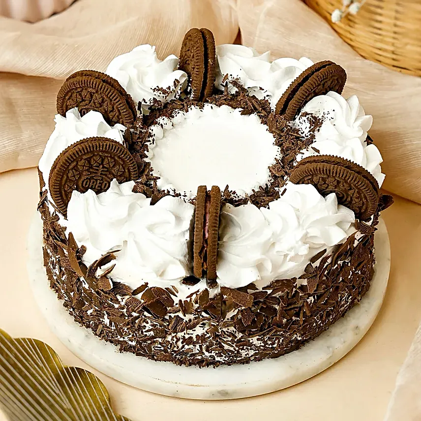 Birthday Special Black Forest Cake- Eggless Half Kg