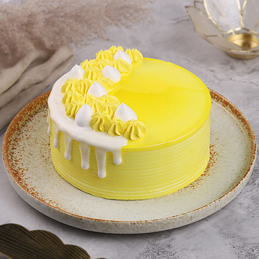 Pineapple Paradise Cream Cake