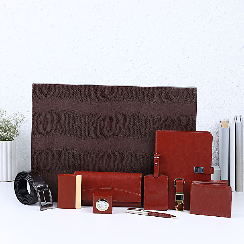 Shakkar Elegant Leatherite Kit