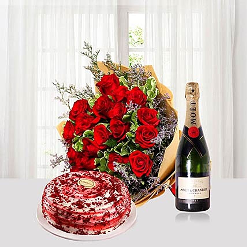 Red Velvet Cake With Roses N Champagne