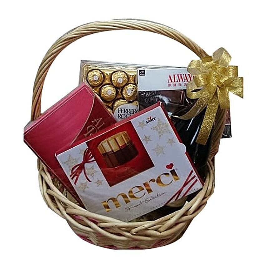 Christmas Picnic Gift Basket