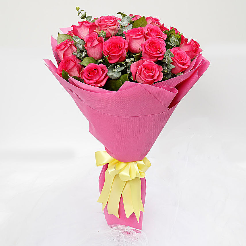 Ravishing 20 Dark Pink Roses Bouquet